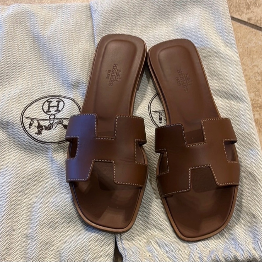 Hermes Oran Gold